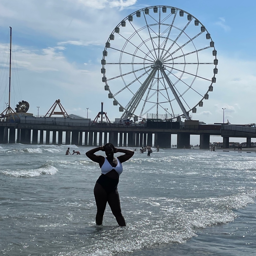 Meet your Posher, Jala